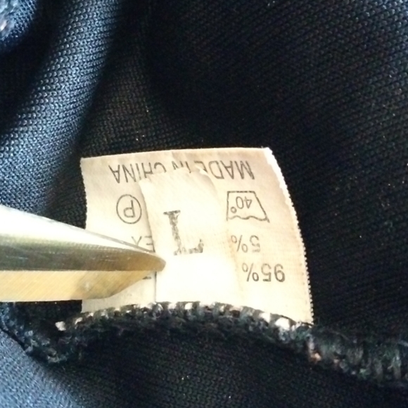 Women's Sequined Romper - Picture 7 of 8